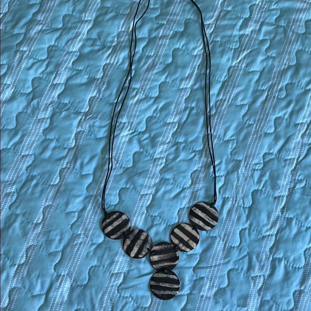 Elegant Black and Silver Necklace